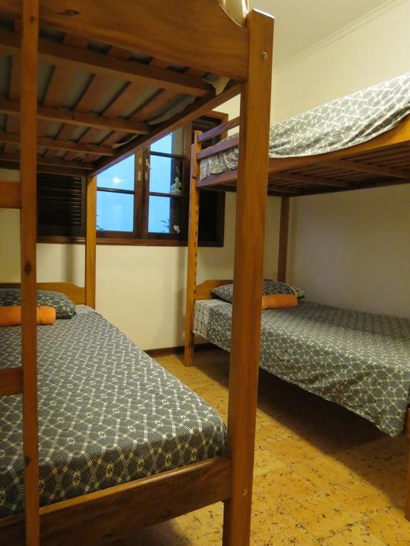 Bertioga Beach Hostel Номер фото